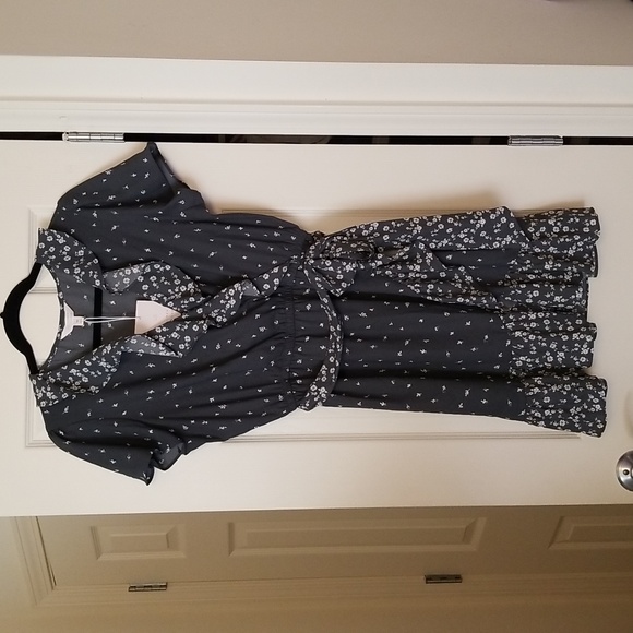 Lauren Conrad Faux Wrap Dress - Picture 2 of 8